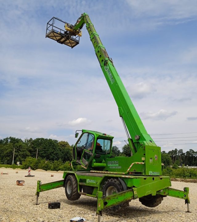 Ładowarka-Teleskopowa-Merlo